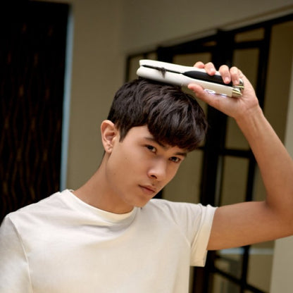 ghd unplugged Styler weiß + mini paddle Brush gratis