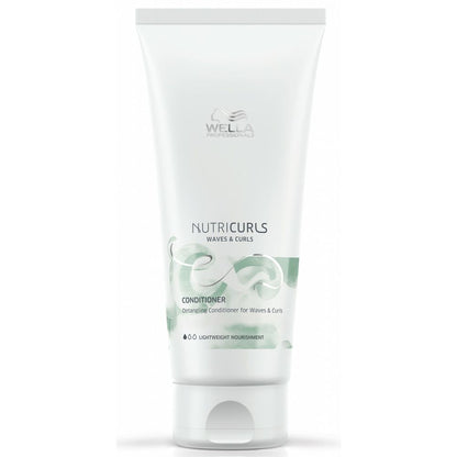 Wella Professionals NutriCurls après-shampooing pour boucles et cheveux ondulés 200 ml